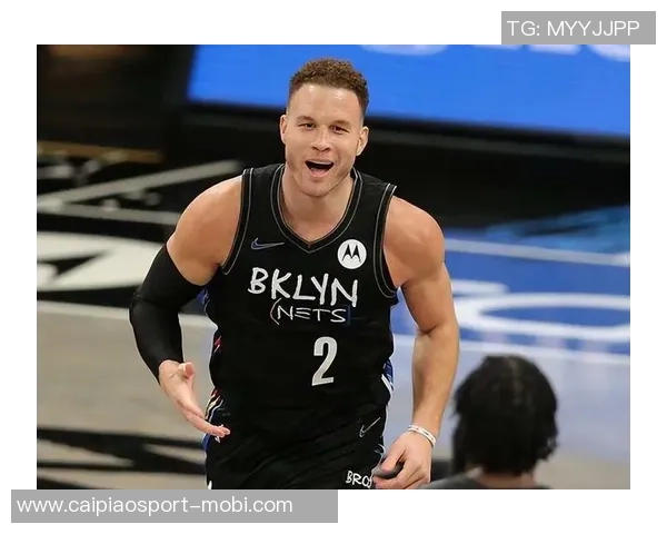 火辣啤酒妹现场助阵湖人曾与格里芬贝克汉姆大儿子有过约会